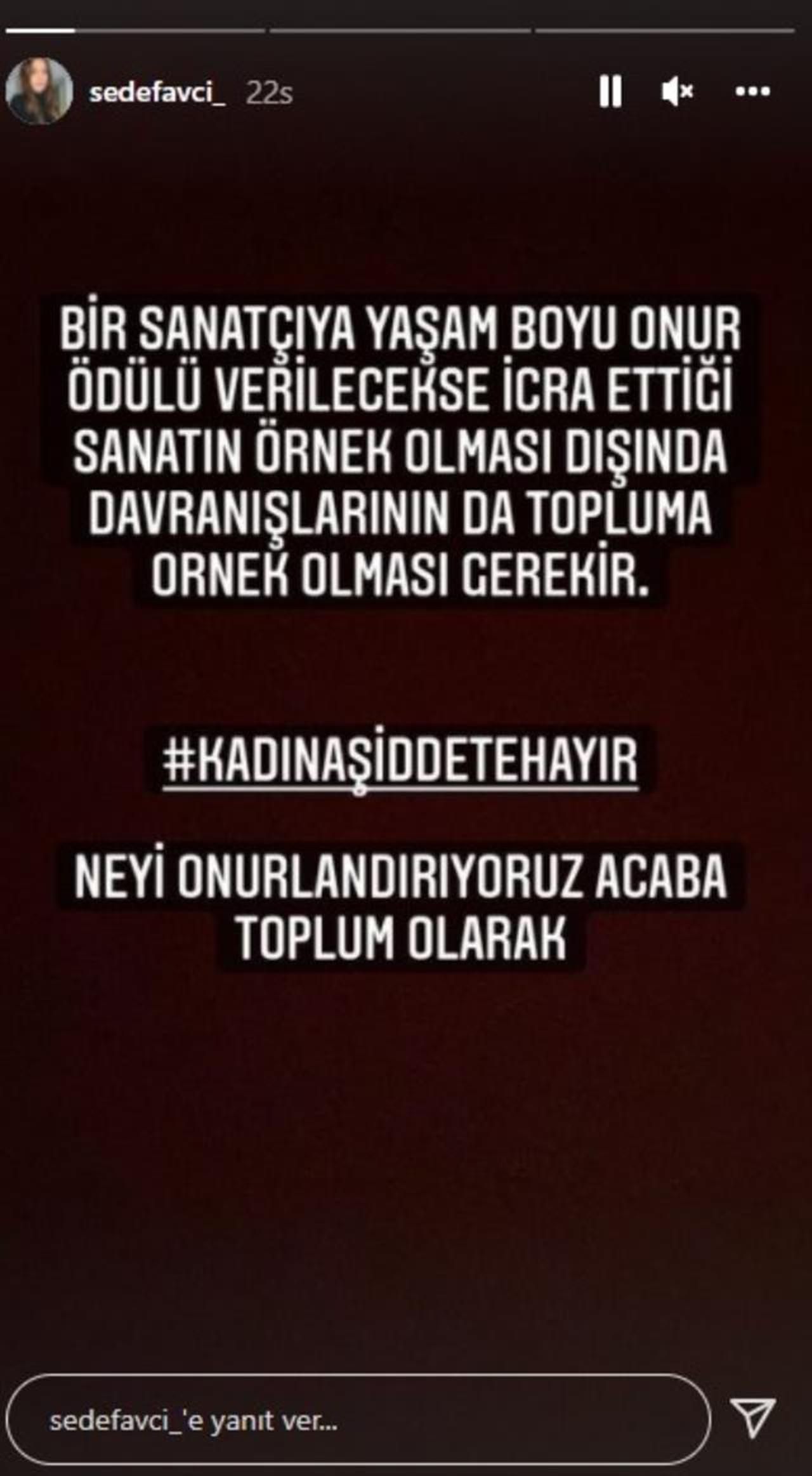 İbrahim Tatlıses ödül aldı, ünlülerden tepki yağdı - Resim: 3