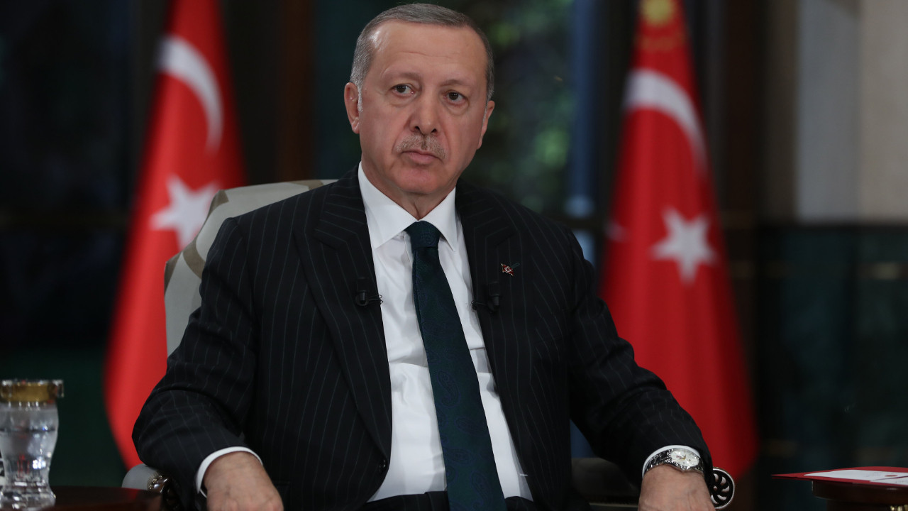 ''Bir deney yapılıyor ve deneyin başında Cumhurbaşkanı Erdoğan var''