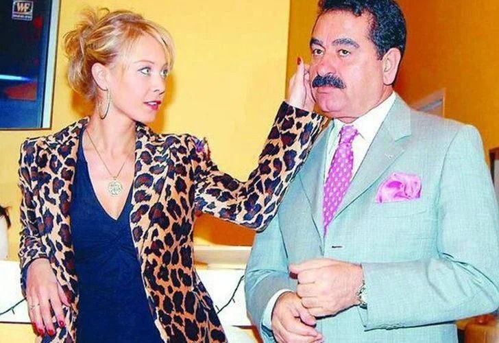 İbrahim Tatlıses’in eski eşi Ayşegül Yıldız derin yırtmaçlı eteğiyle büyüledi