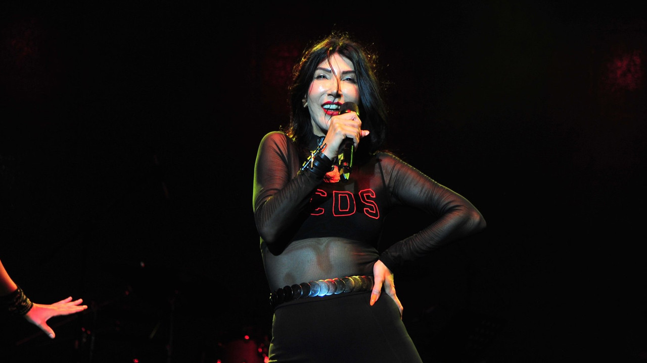 Hande Yener'den çok konuşulacak Edis itirafı