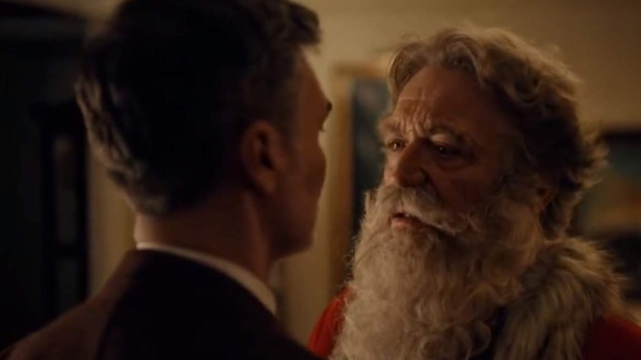 Eşcinsel Noel Baba reklamı ortalığı karıştırdı