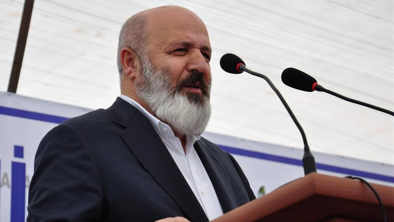 Erdoğan aşığı Sancak Putin'i bakın kime benzetti