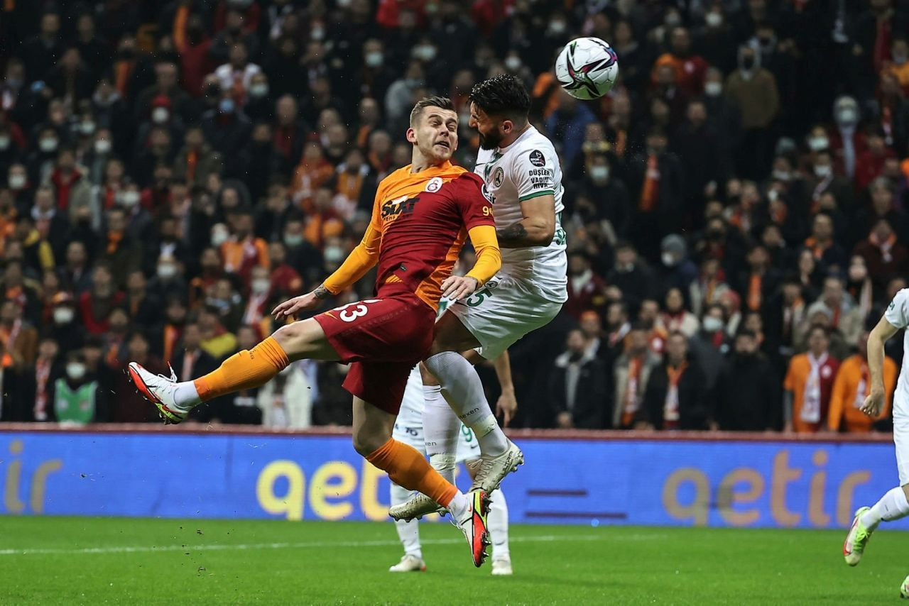 Galatasaray'da ''isyan ettiren'' tablo - Resim: 4