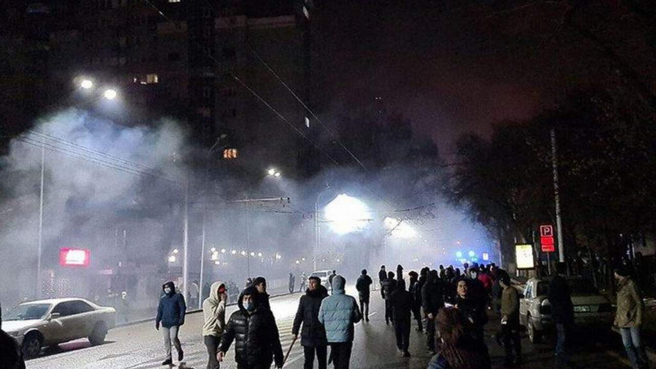 Kazakistan'da son durum: ''Hepsi öldürülene kadar devam edecek!''