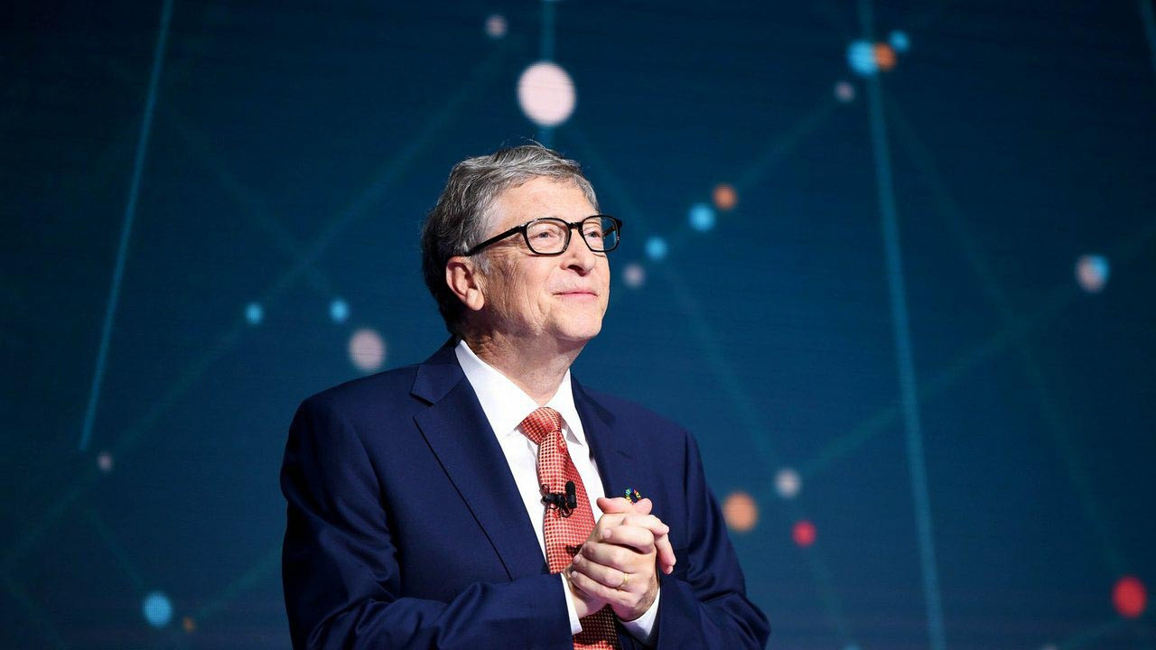 Bill Gates'ten aşıyla ilgili komplo teorilerine çok konuşulacak yanıt