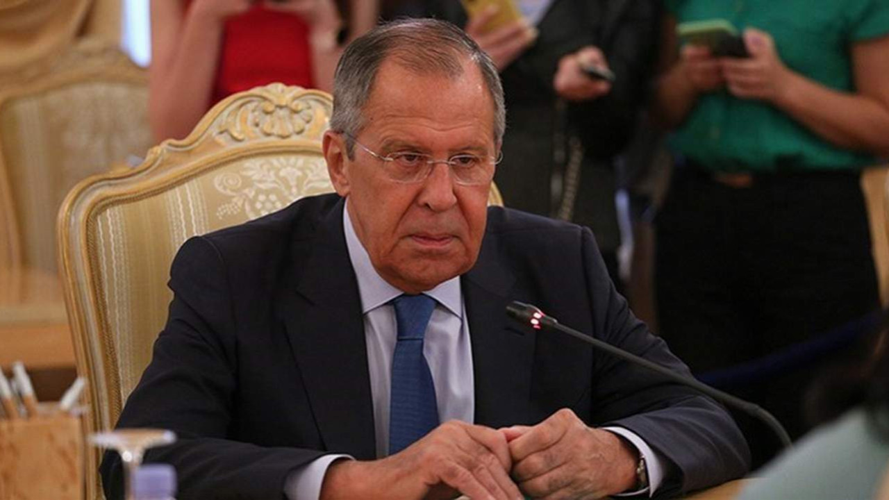 Lavrov'a 3 ülkeden hava sahası engeli