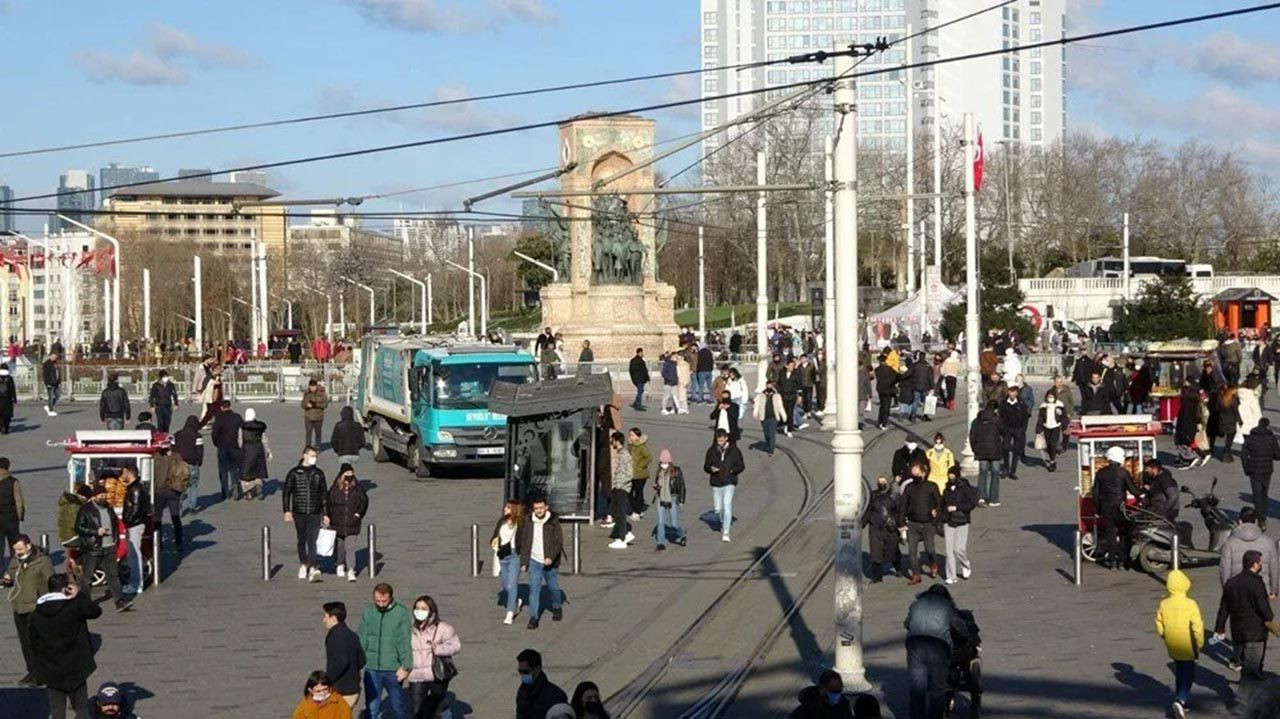 İstanbul'da korkutan görüntü! Adım atacak yer kalmadı - Resim: 3