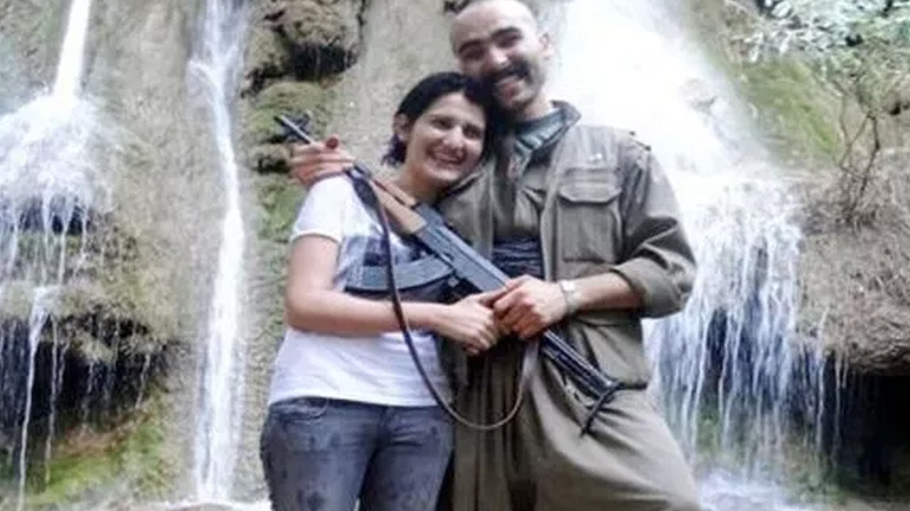 Teröristle fotoğrafları çıkan HDP'li Semra Güzel ile ilgili dikkat çeken ''1 dakika'' detayı