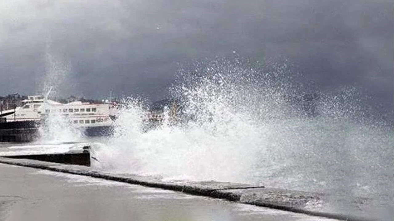 Marmara'da deniz seferleri iptal edildi
