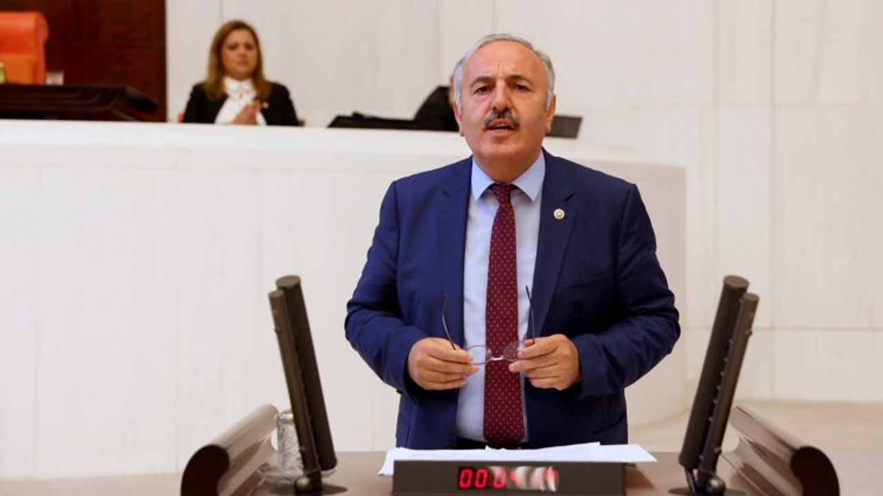 İYİ Partili Yaşar: Milli Eğitim Bakanlığı engelli öğretmen atamasında hata yaptığını kabul etti