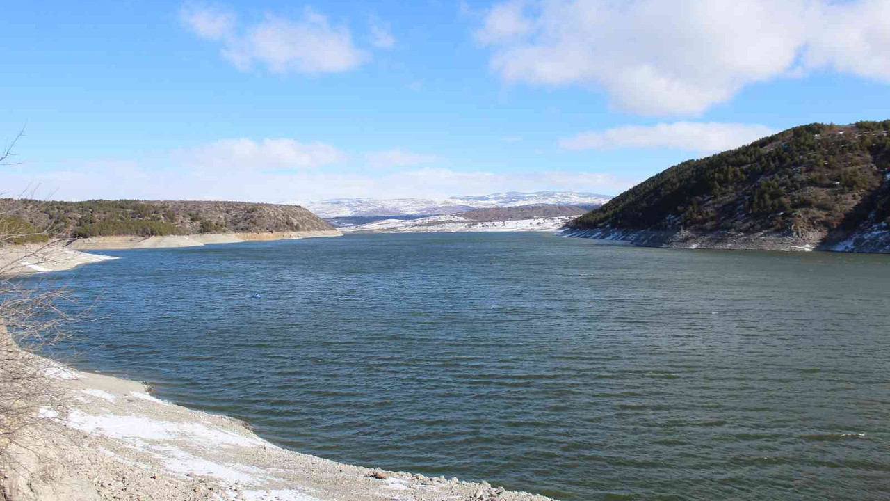 Ankara’nın barajları dolmak için karların erimesini bekliyor