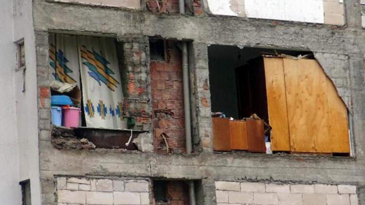 Gören dönüp bir daha bakıyor! İstanbul'un ''duvarsız evleri'' görenleri şaşırttı