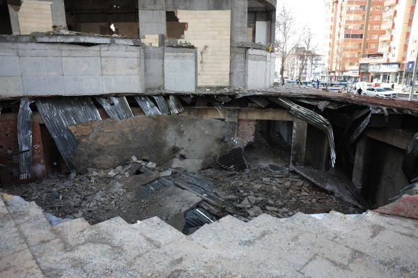 Gaziantep'te 11 katlı otelin otoparkı çöktü