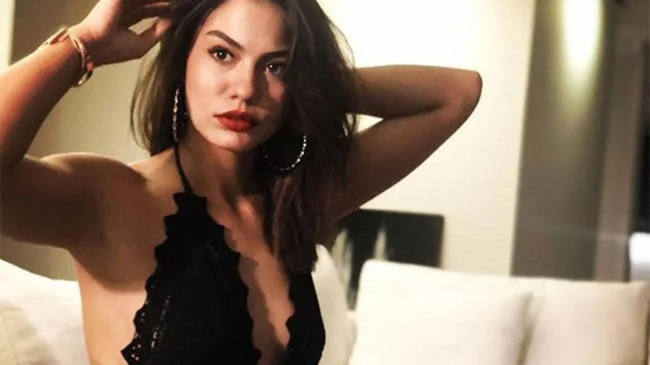 Demet Özdemir 17 bin TL’lik elbisesiyle büyüledi