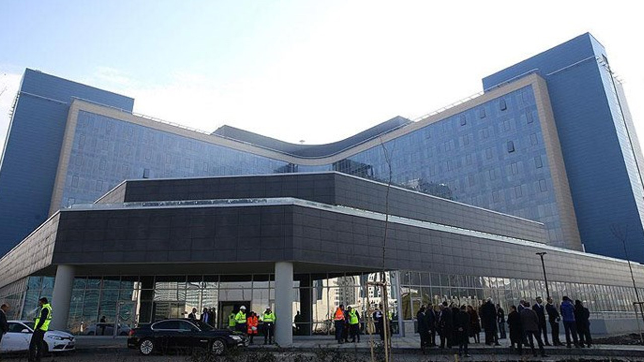 Ankara'da iki şehir hastanesi için 12 hastane kapatılmış olacak