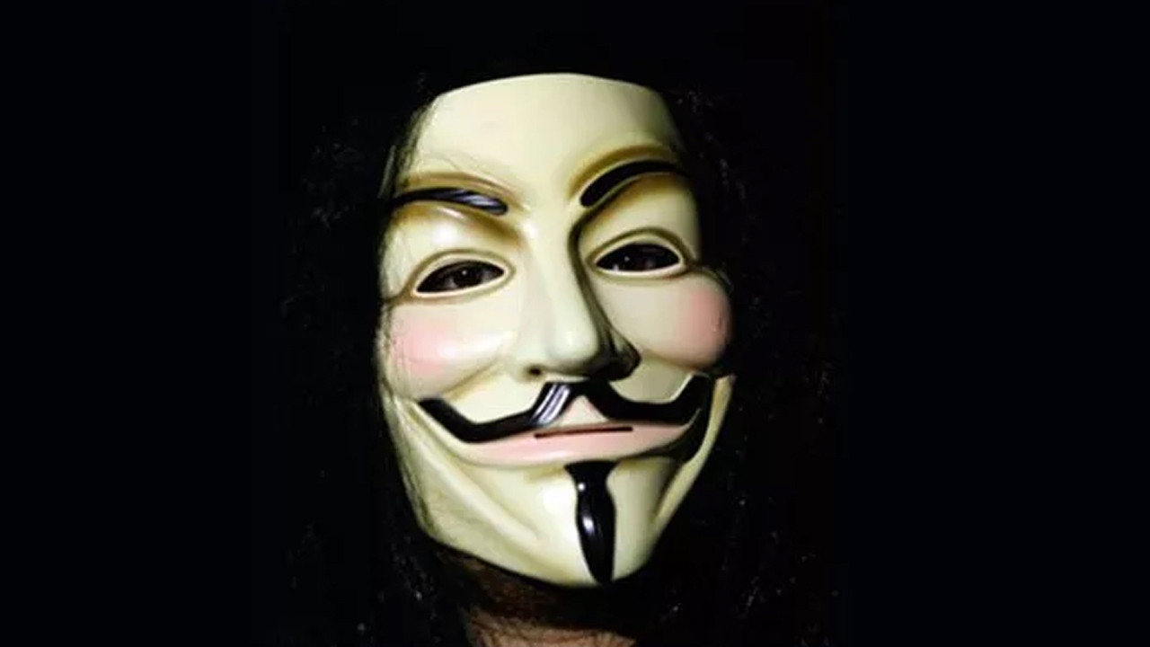 Anonymous, Rus devlet televizyonunu hackleyip o görüntüleri yayınladı