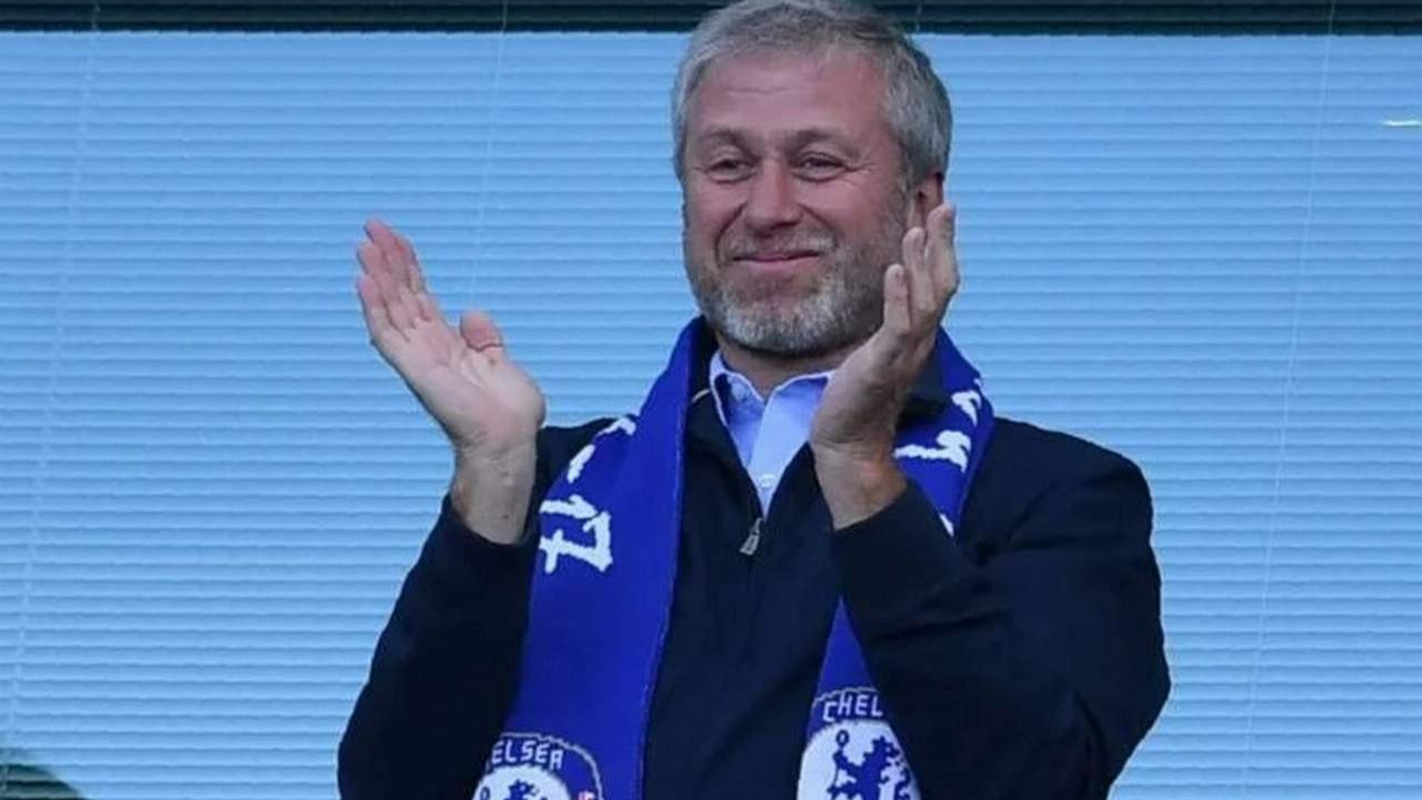 Abramovich, Chelsea'yi satacağını açıkladı