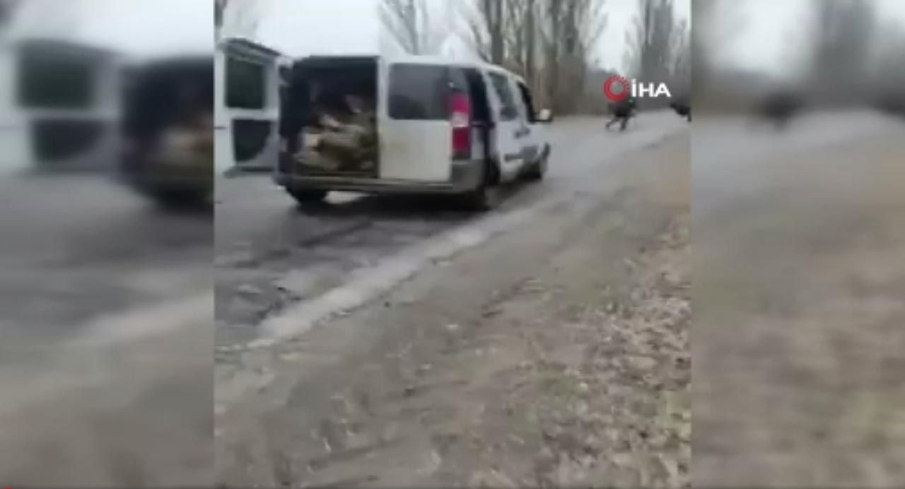 Ukrayna askerleri ve siviller, Rus askerlerin böyle tuzağa düşürdü - Resim: 4