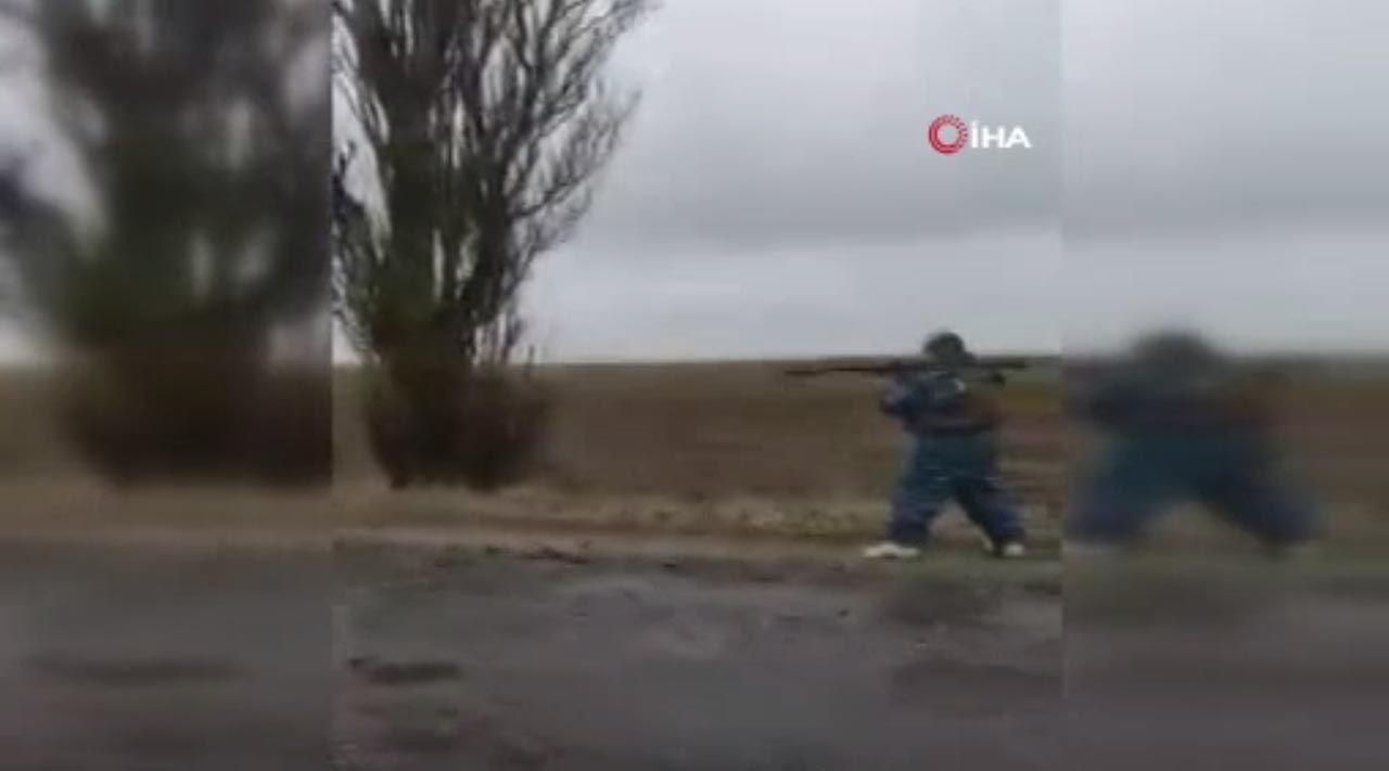 Ukrayna askerleri ve siviller, Rus askerlerin böyle tuzağa düşürdü - Resim: 2