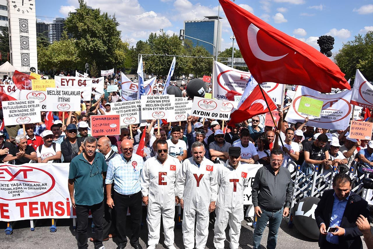 Emeklilikte Yaşa Takılanlar'a (EYT) prim desteği gündemde - Resim: 1