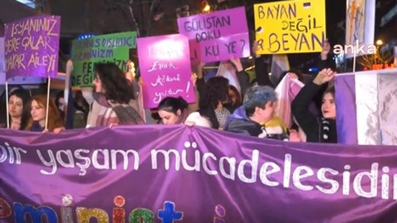 Ankara'da Feminist Gece Yürüyüşü: Erkek şiddetinin olmadığı eşit, özgür bir dünyada yaşayalım