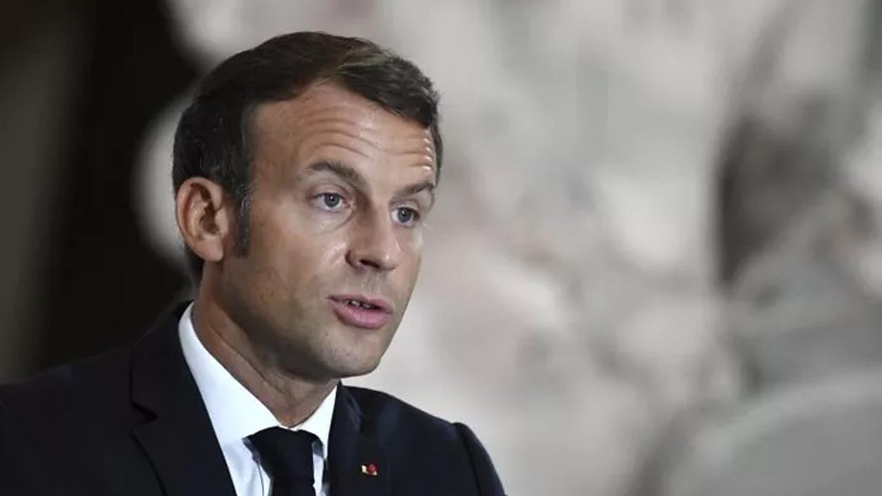Fransa'da ''Macron'' skandalı: Hepsi tiyatro çıktı