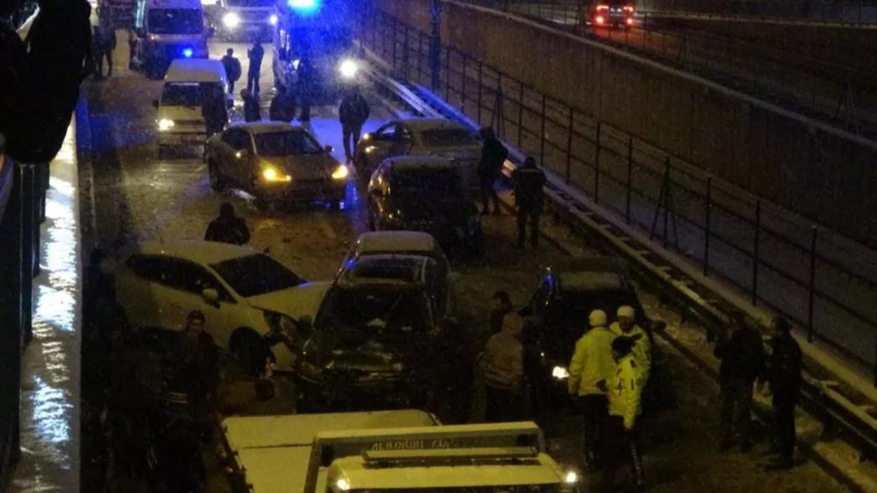 Kaza değil kabus! Tam 11 araç birbirine girdi