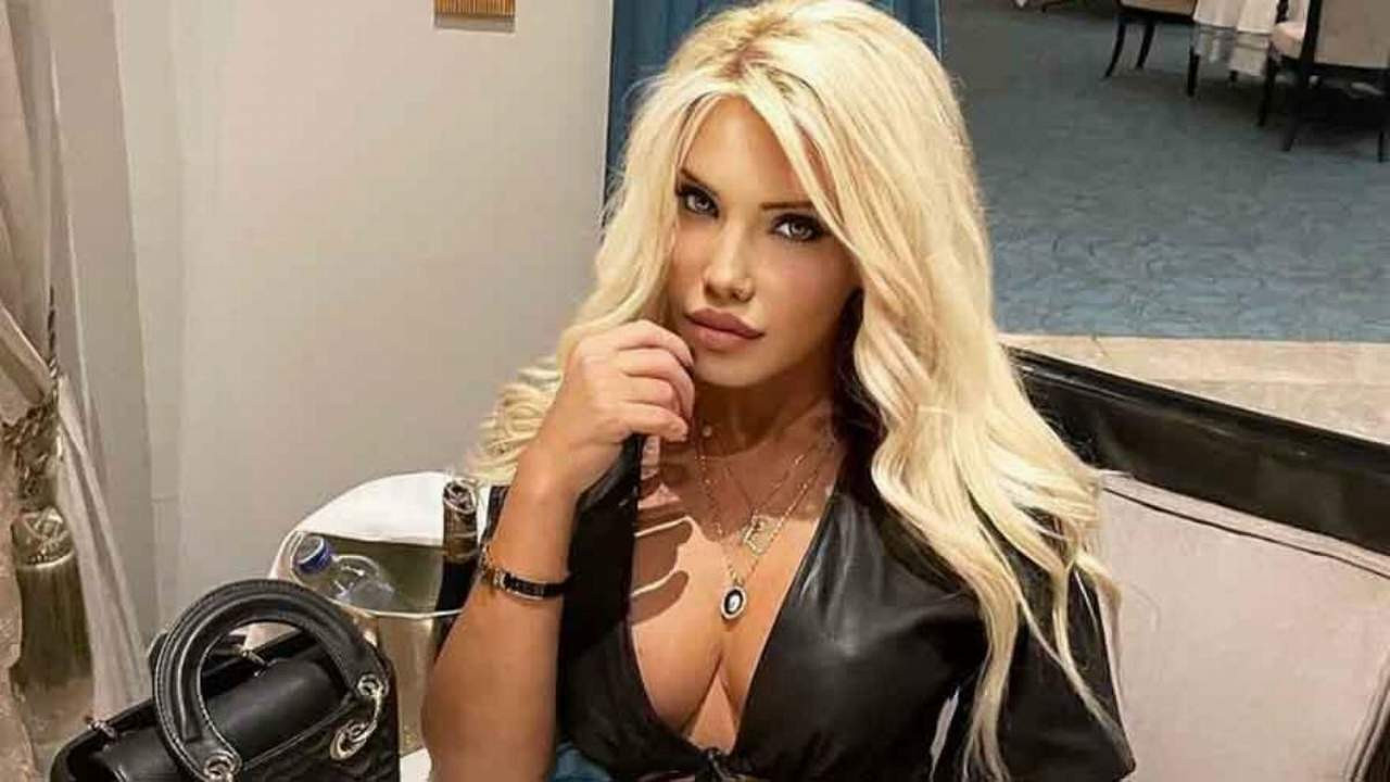 ''Ciciş Esra'', Esra Ersoy'dan çocuğa cinsel istismar davasıyla ilgili ilk açıklama