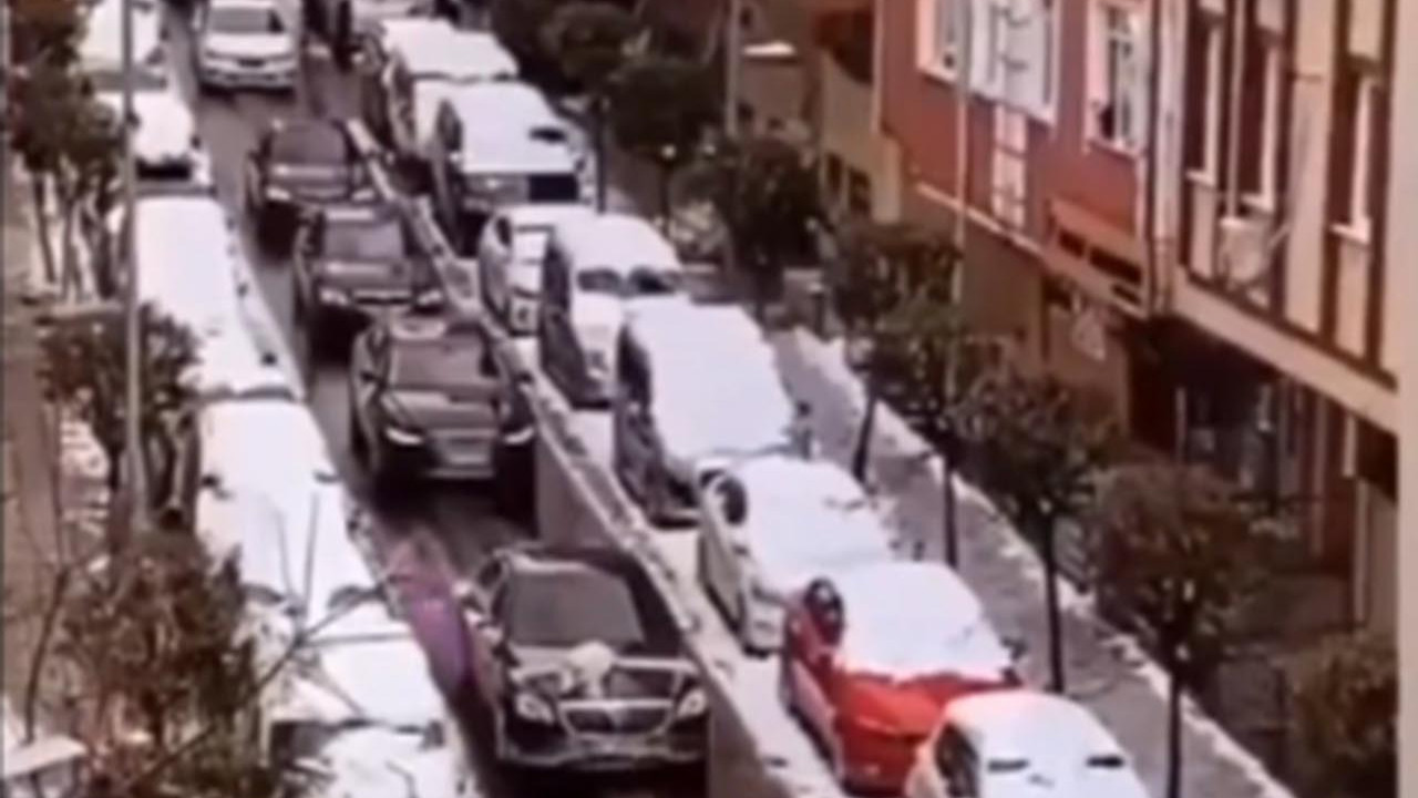 İstanbul'da yine çakarlı, lüks düğün konvoyu rezaleti
