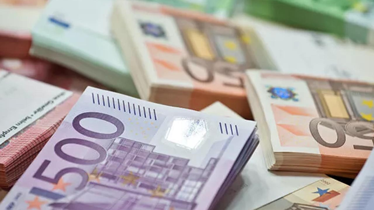 Polonya, Rusya'nın 2 milyon eurosuna el koydu