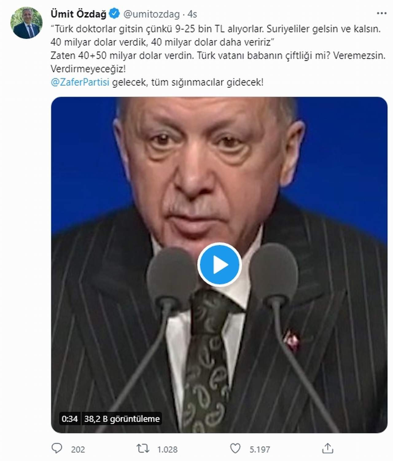 Türk doktorlar gitsin çünkü 9-25 bin TL alıyorlar. Suriyeliler gelsin ve kalsın. 40 milyar dolar verdik, 40 milyar dolar daha veririz” Zaten 40+50 milyar dolar verdin. Türk vatanı babanın çiftliği mi? Veremezsin. Verdirmeyeceğiz! @ZaferPartisi gelecek, tüm sığınmacılar gidecek!