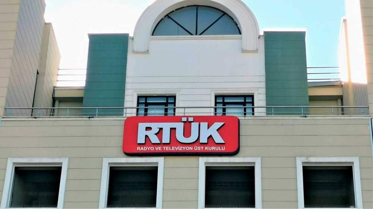 RTÜK'ten Halk TV, Tele 1 ve Fox TV'ye deprem cezası