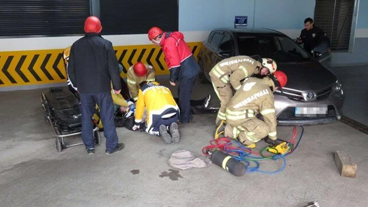 Otoparkta korkunç olay! Kendi aracının altında kaldı