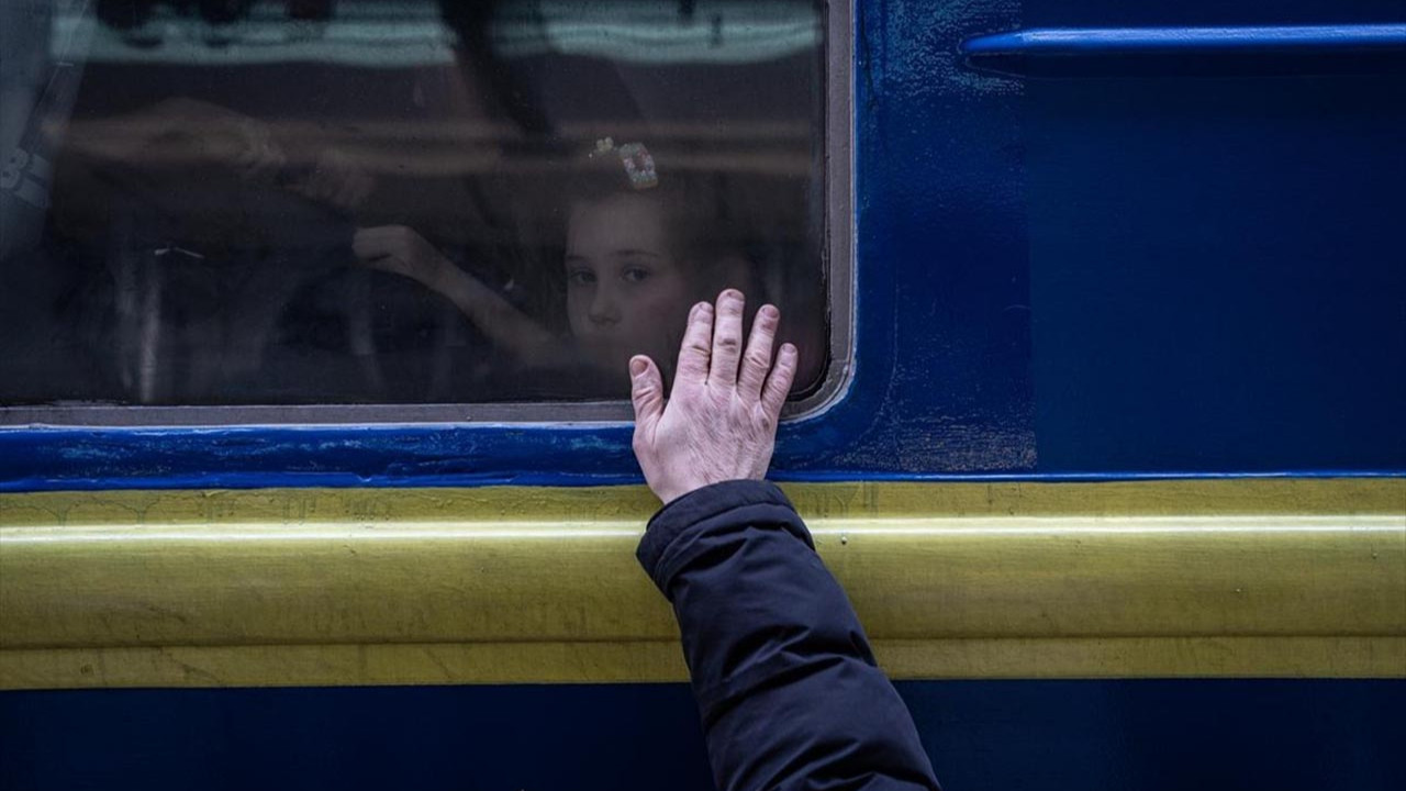 Ukraynalı kadın ve çocuklara iğrenç tuzak