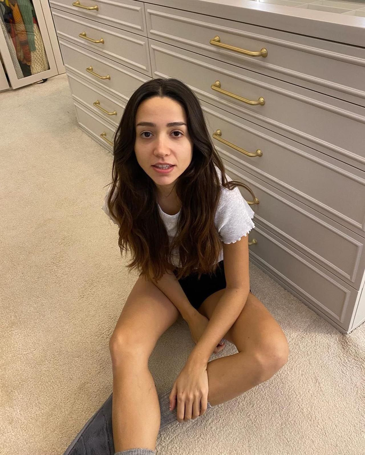 Get To Know Beri Galaxy: Instagram Influencer - 6rsxo06