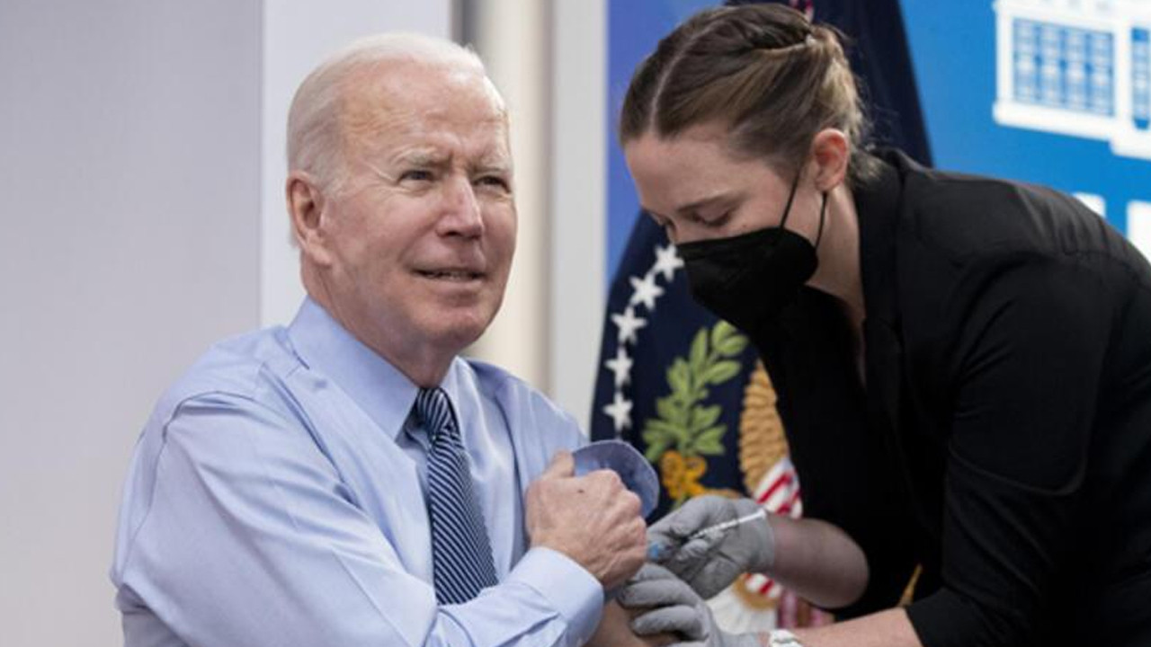 ABD Başkanı Biden 4. doz koronavirüs aşısını yaptırdı