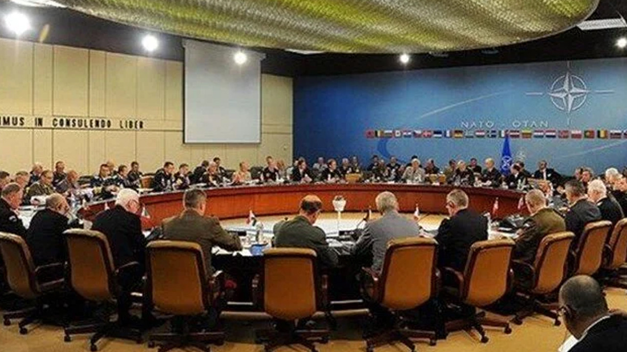 NATO ülkeleri Ukrayna gündemiyle toplanıyor