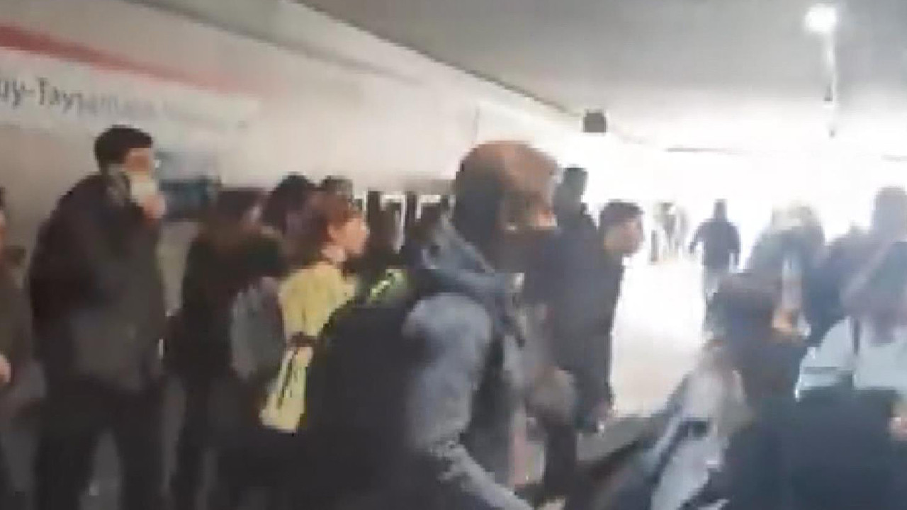 İstanbul'da ulaşım zammı protestosu: Turnikelerden atladılar