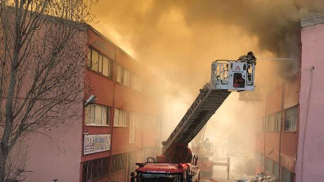 İstanbul'da sanayi sitesinde yangın paniği