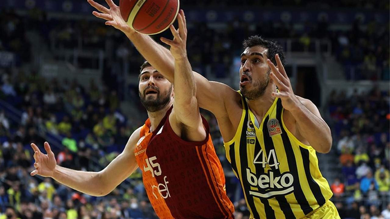 Galatasaray Nef, Fenerbahçe Beko'yu kendi evinde devirdi
