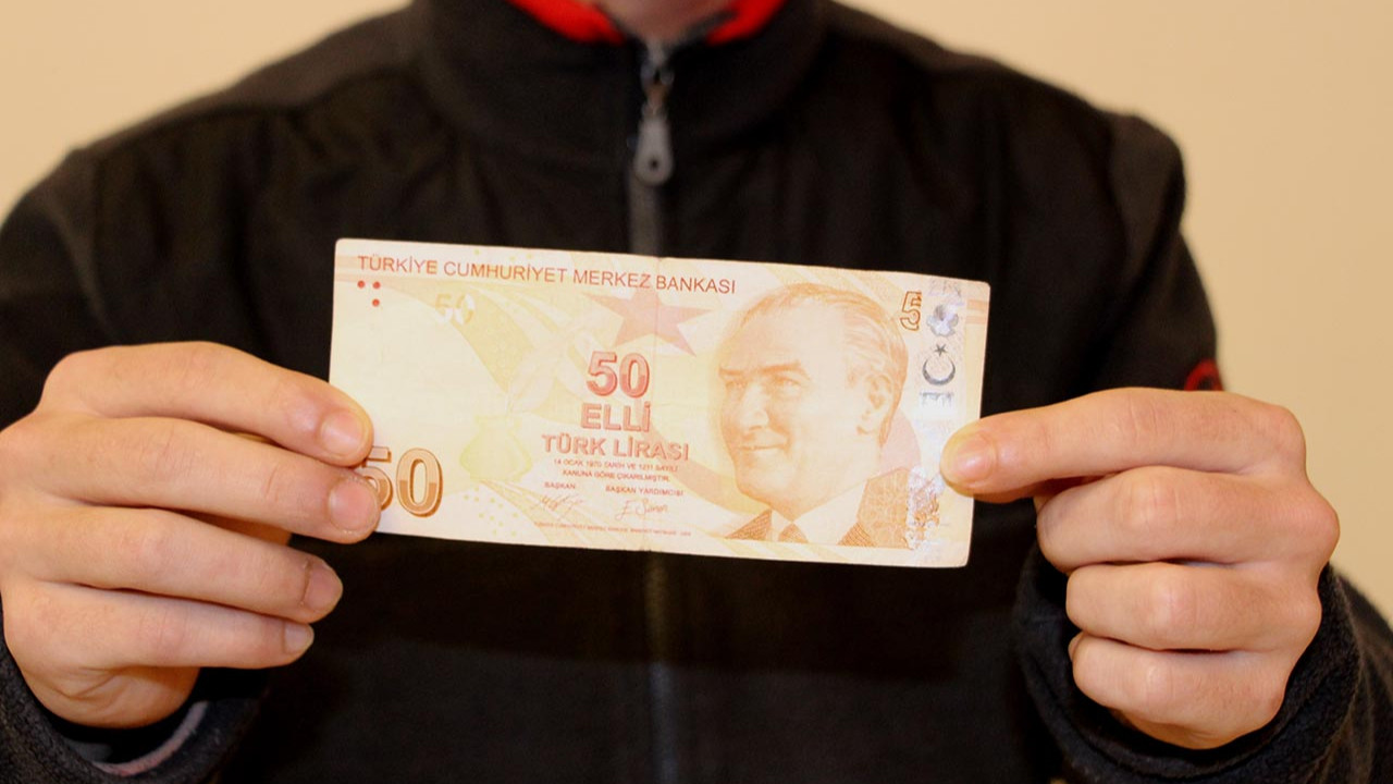 Bu 50 TL'lik banknot 75 bin TL'ye satışa çıkarıldı