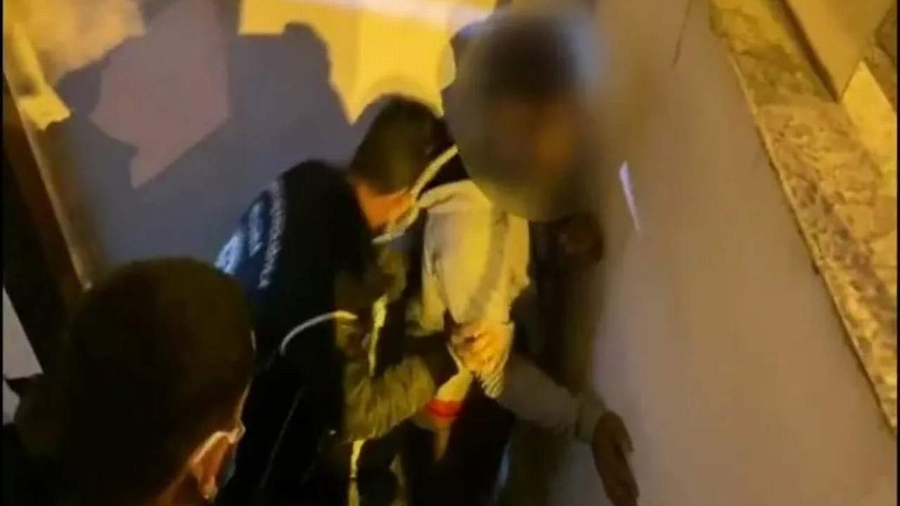 Yabancı uyruklu, kameralı sapıklar yakalandı!