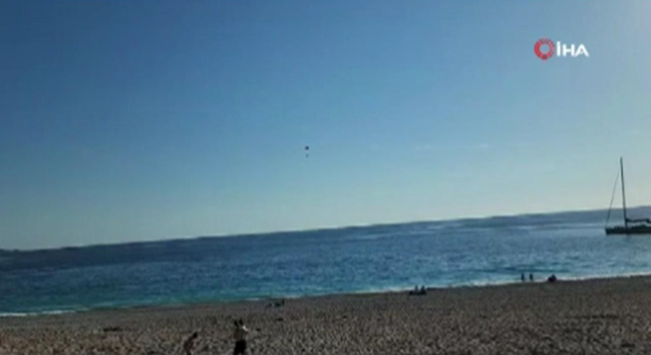 Muğla'da yüreklerin ağızlara geldi an... Paraşütçünün ölümden döndüğü anlar kamerada - Resim: 2