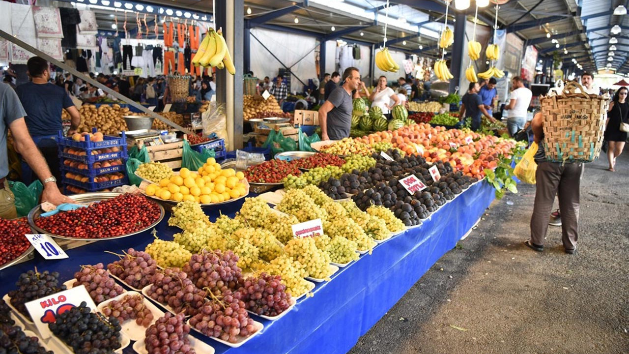 Tarladan sofraya 4 kat artış! Çiftçiler de isyanda: Bu fiyatlara biz bile inanamıyoruz