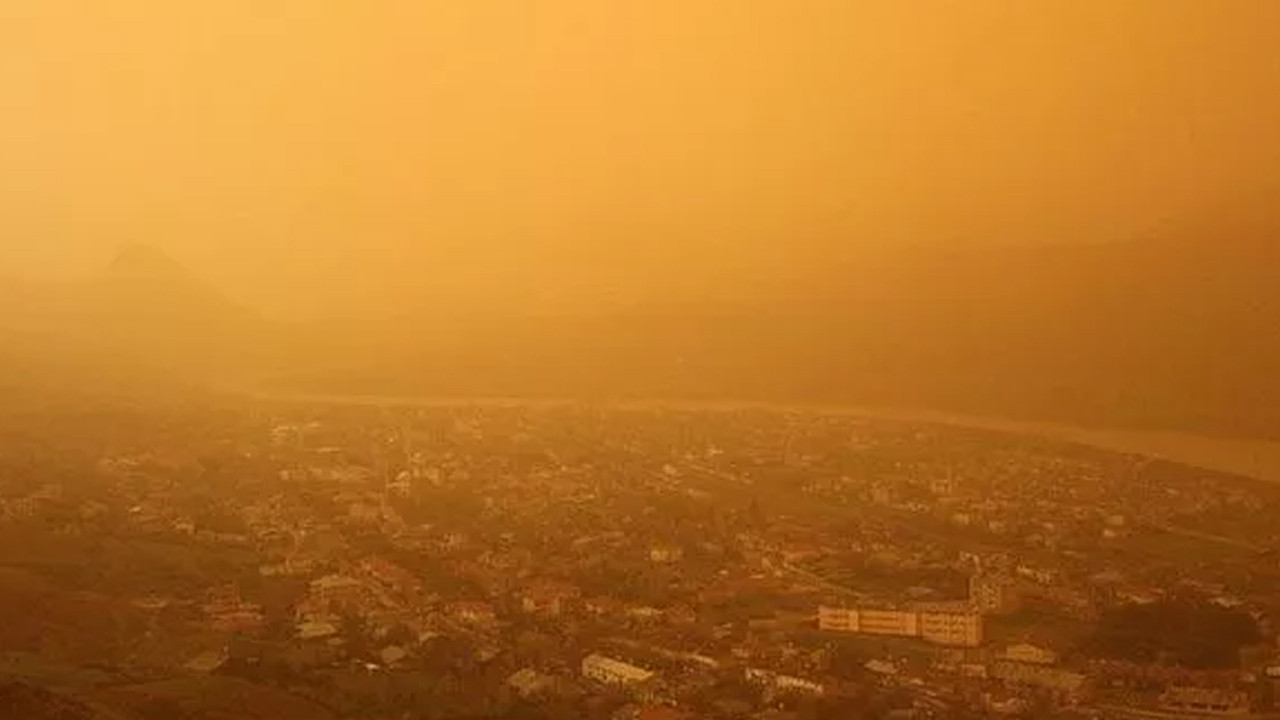 Dikkat! Çöl tozu fırtınası Türkiye'ye geliyor: 4 gün sürecek!