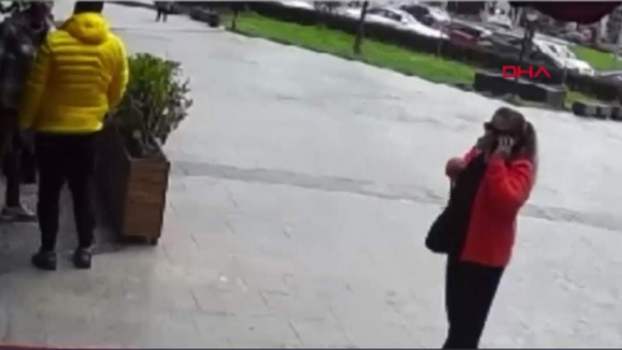 Kibariye soluğu kızının ücretini ödemediği kuaförde aldı