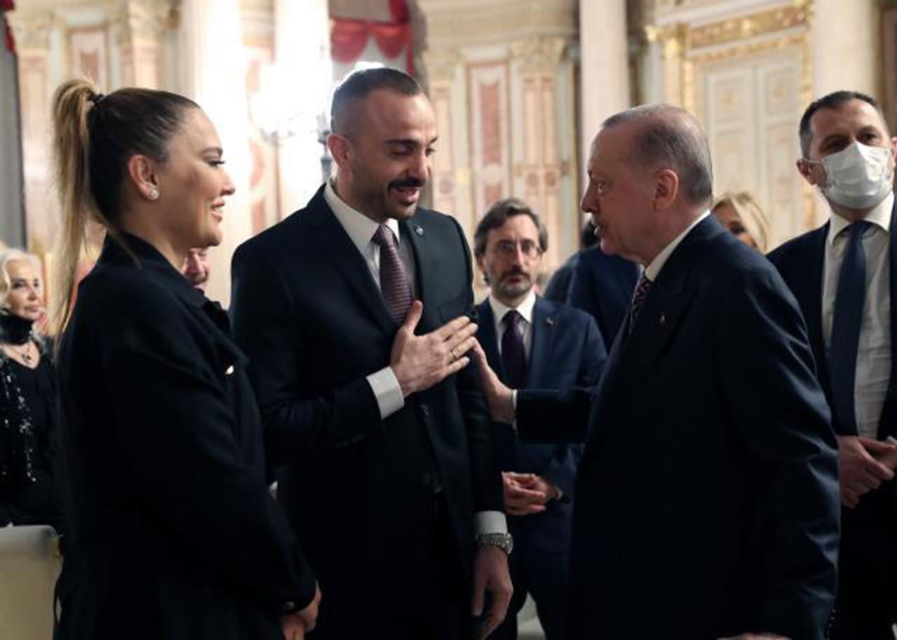 Demet Akalın'dan al haberi! Erdoğan'ın iftarındaki ''müjdeyi'' o verdi - Resim: 2