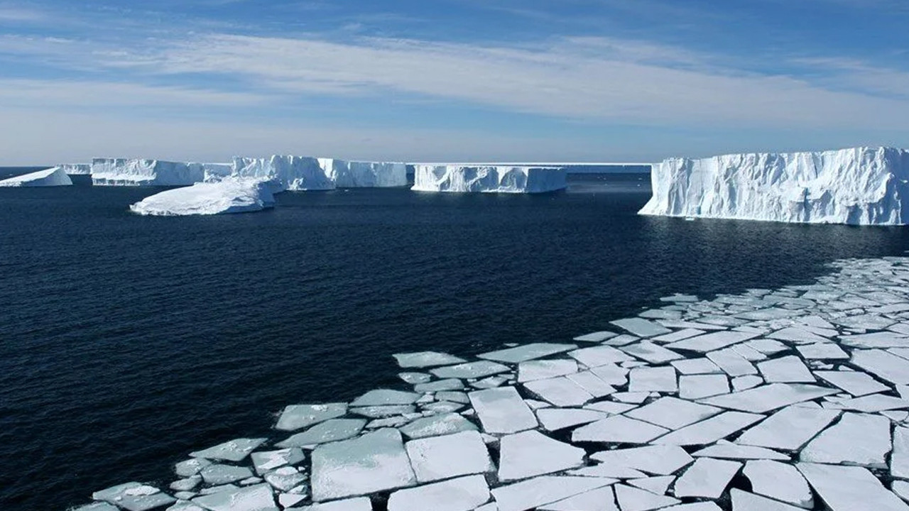 Antarktika’daki deniz buzu seviyeleri tarihin en düşük seviyesinde