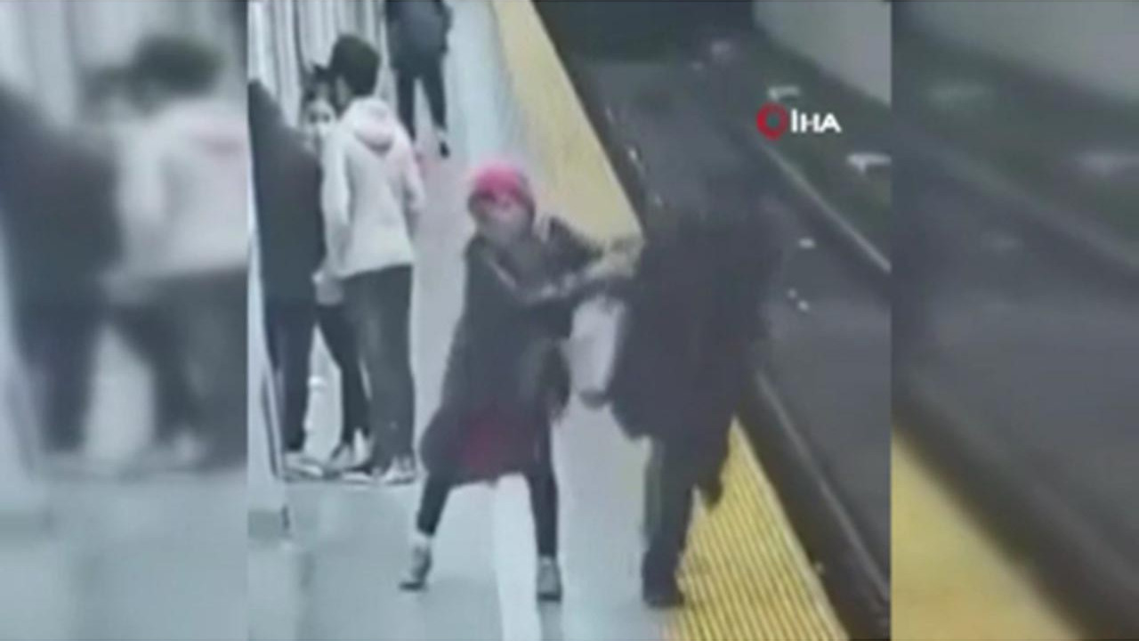 Metroda katil var! Kadın yolcuyu raylara böyle itti