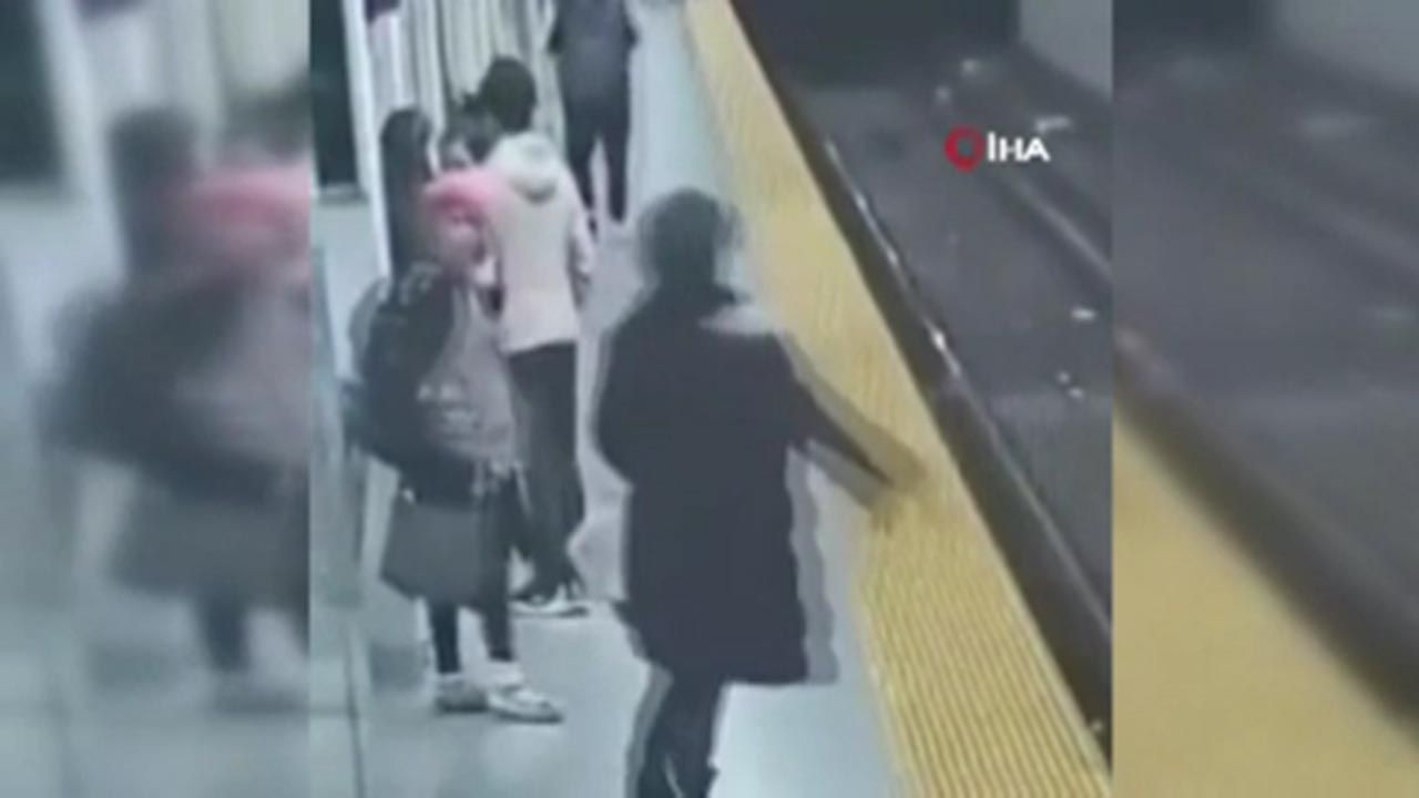 Metroda katil var! Kadın yolcuyu raylara böyle itti - Resim: 3